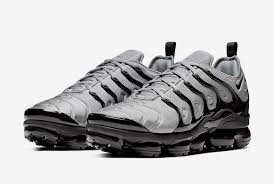 nike vapormax plus 2