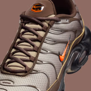 Nike Air Max TN Baroque Brown Safety 3